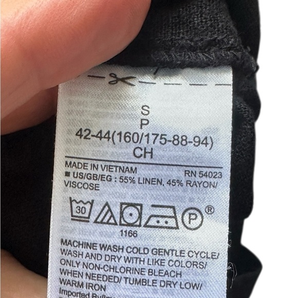 GAP Linen Blend Black Shorts Size S Drawstring Summer Classic A167 - Picture 4 of 6